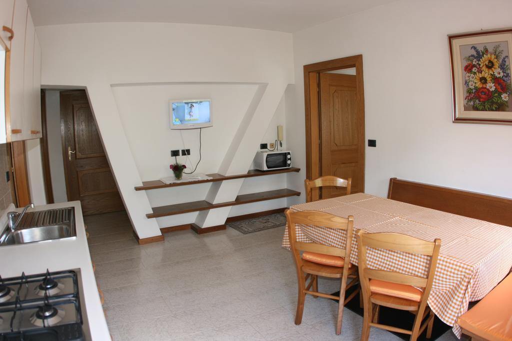 A. Paolo Apartments Vigo di Fassa Eksteriør bilde