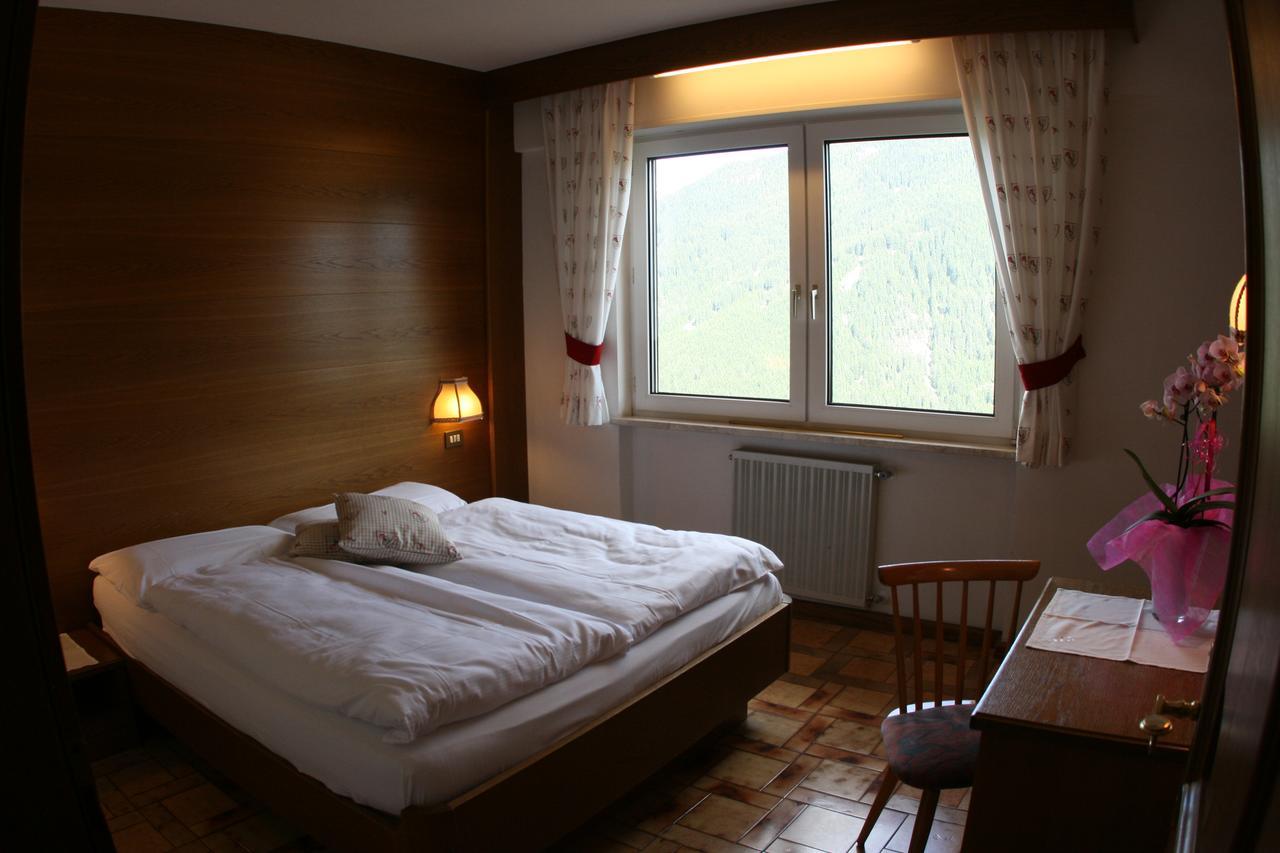 A. Paolo Apartments Vigo di Fassa Eksteriør bilde